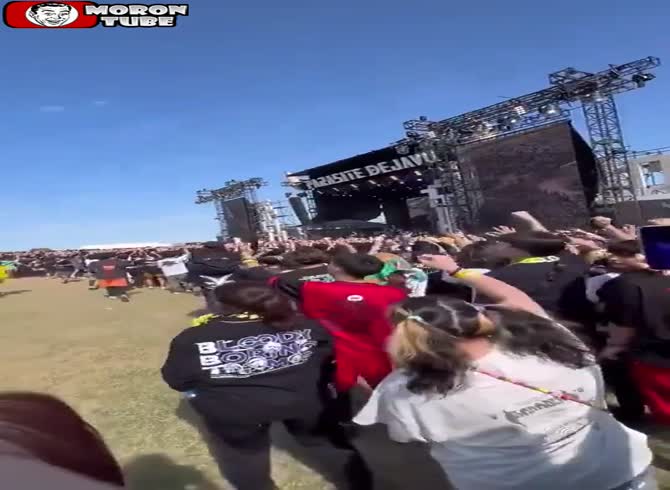 Video :A shooting crane at the Parasite D&eacute;j&agrave;vu 2024 event crashes on onlookers